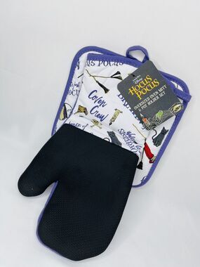 Hocus Pocus Oven Mitt & Pot Holder Oversized Set Coven Crew